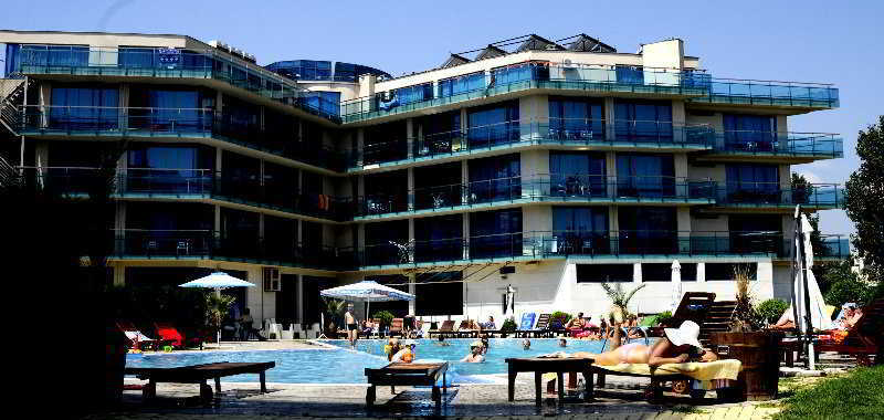 Riviera Blue Hotel Sunny Beach Exterior photo